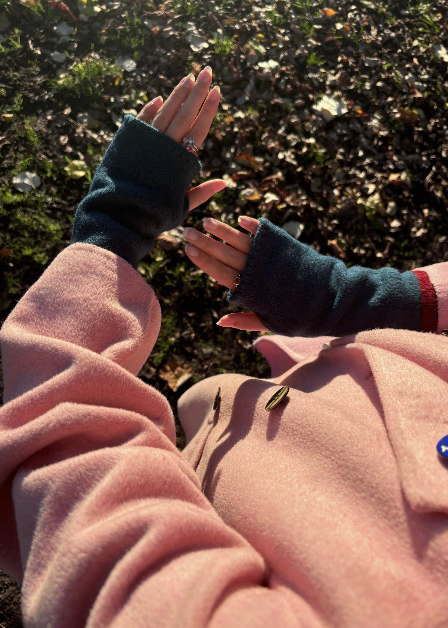 Handmade Cashmere Lambswool Knitted Wrist Warmers - Fingerless Gloves in Blue and Red