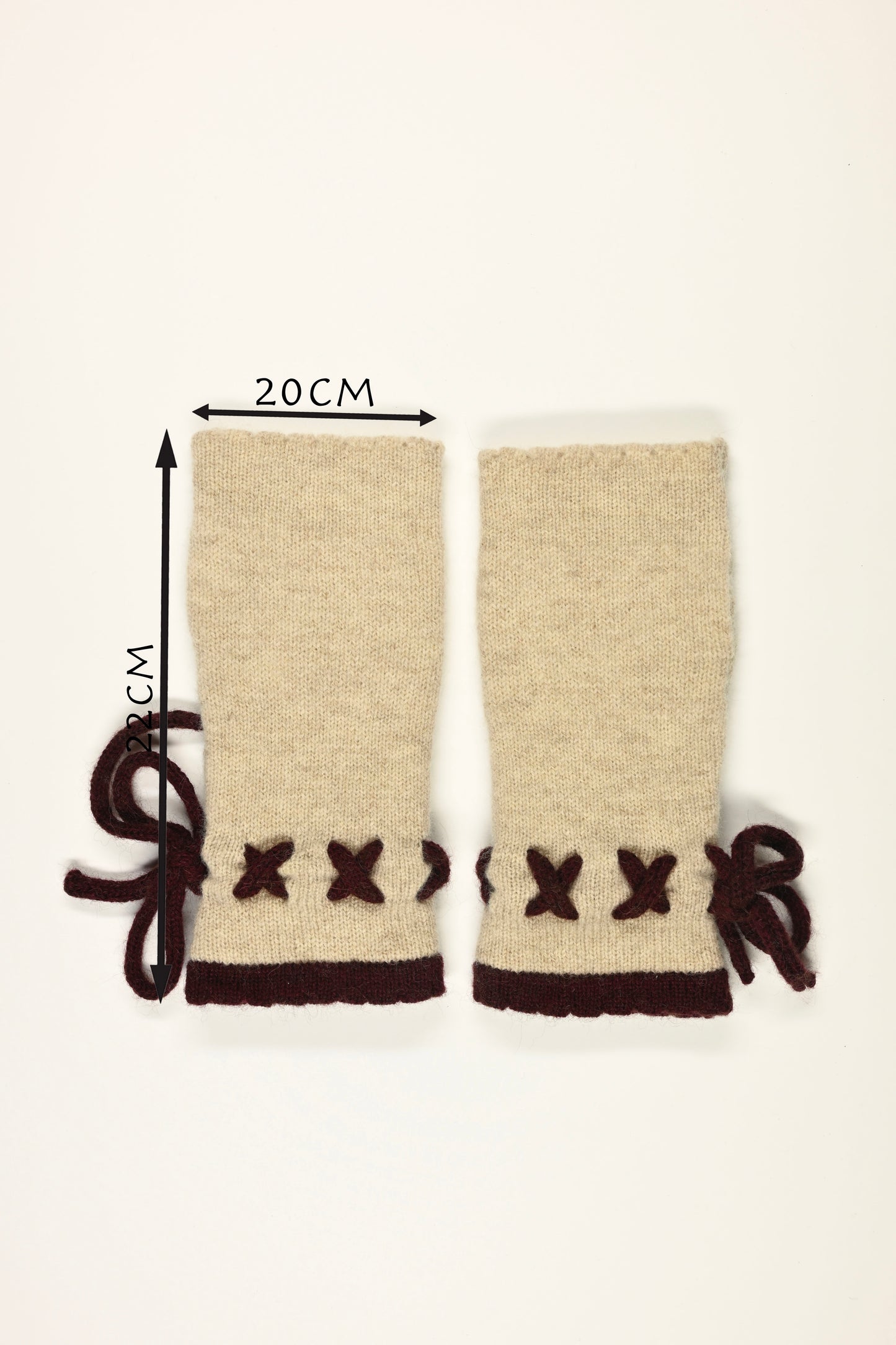 Cashmere Knitted Wrist Warmers in Plum and Cream